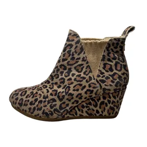 TOMS Kelsey Leopard Print‎ Wedge Ankle Boots 7.5 #1004940619-20 thumbnail 3