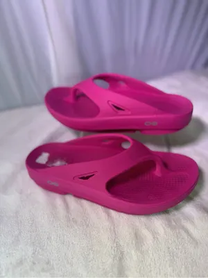 Women’s Hot Pink Comfort Flip Slide Sandals thumbnail 2