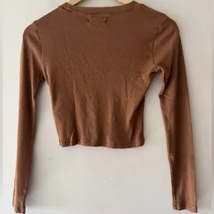 Madewell Fine Ribbed Supercrop Crewneck‎ Brown Long Sleeve Top thumbnail 3