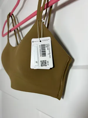 Lululemon Size 6  Like a Cloud Bra thumbnail 3