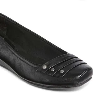 Yuu Renner Black Slip On Wedges 10M thumbnail 8
