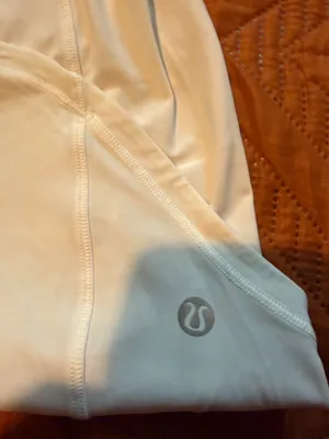 White Lululemon tank thumbnail 3