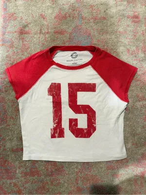 Cropped number tee thumbnail 2