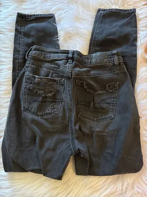 American Eagle Mom Jeans thumbnail 2