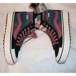 Vans SK8-HI Mte-2 Black Pink White Shoes thumbnail 7