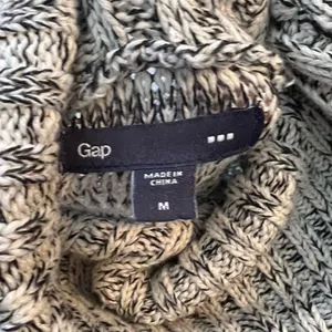 Gap Cowl Neck‎ Sweater thumbnail 7