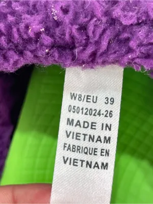OOFOS OOcoozie Mules Slip On Recovery Shoes Purple Sherpa Fuzzy Comfort Women 8 thumbnail 6