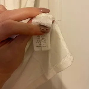 Boutique White blouse thumbnail 2