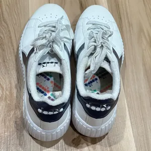 Diadora Game Step Sports Sneakers White Blue Women’s 8.5 thumbnail 5