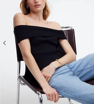 Madewell Black Ribbed Off Shoulder Top Medium thumbnail 2