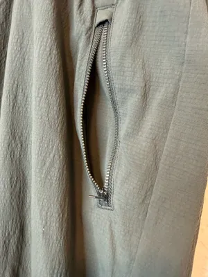 Athleta Trekki North Joggers Olive Green Size 18 Athletic Gym Casual Pants thumbnail 3