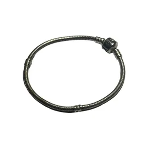 Pandora Oxidized Gunmetal Gray Classic Barrel Clasp Snake Chain Charm Bracelet thumbnail 3