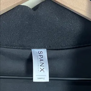 NWOT Spanx‎ Half Zip Pullover Sweatshirt Black Velvet Preppy Travel Womens 2X thumbnail 5