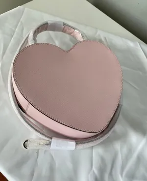 Kate Spade Heart Shape Bag thumbnail 6
