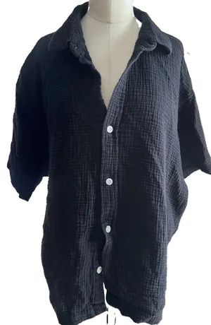 PacSun Women's Black Cropped Boxy Gauze Camp Shirt Large Button Up Resort thumbnail 1