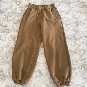 Jordan Flight Fleece Pants thumbnail 2