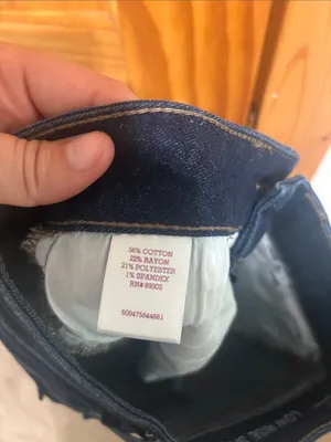 SO Favorite Low-Rise Shortie Jean Dark Wash Denim Shorts Size 0 thumbnail 5