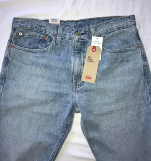 512 Slim Tapered Levi’s Fit Jeans thumbnail 3