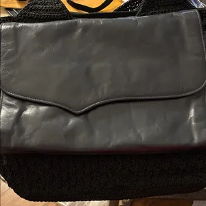 Elegant Black ladies Bag thumbnail 1