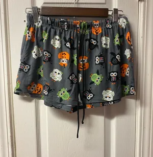 Sweet Dreams Gray Halloween Owl & Pumpkin Lounge Shorts with Green Accents thumbnail 1