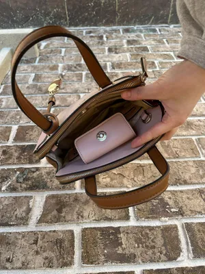 Guess Shawna Cali Satchel Purse thumbnail 4