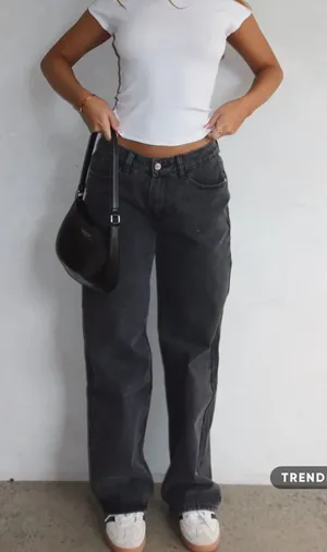 White Fox Bring The Style Low Rise Wide Leg Jeans Black Acid Wash Medium New thumbnail 1