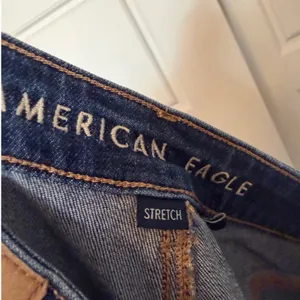 American Eagle AE Sz 10R Low Rise Baggy Wide Leg Stretch Jean Women Distressed thumbnail 10