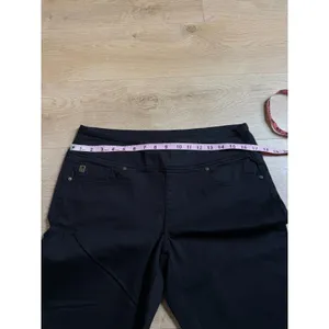 NWOT Womens Belle Kim Gravel pull on black‎ pants stretch size 12P thumbnail 6