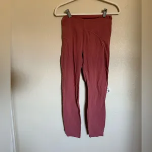 Lululemon‎ Unlimit High-Rise Tight Leggings 26“ Briar Rose Size 8 thumbnail 7