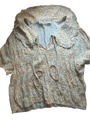 Elodie Smocked Peter Pan Collar Puff Sleeve Floral Daisy Crop Top Cottagecore thumbnail 4