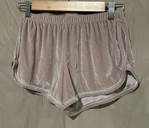 Brandy Melville  shorts thumbnail 1