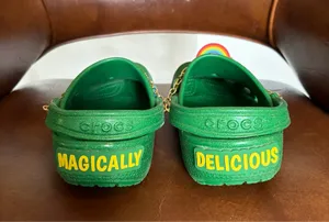 Lucky Charms Crocs sz J 6 Sparkle Green Clog Classic Marshmallow Charms jibbits thumbnail 3