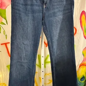 J11. Hollister low-rise bootcut jeans Size 15L thumbnail 1