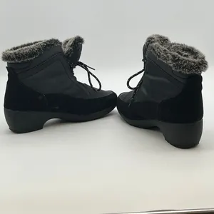 WEATHERPROOF Boots Women's Size 9 Black Linda Faux Fur Lace Up Snow Winter Shoes thumbnail 7