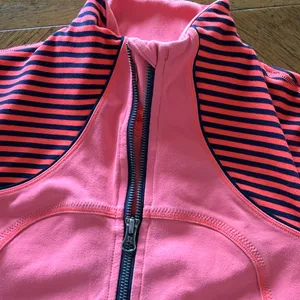 Y2K Lululemon Define Jacket thumbnail 5