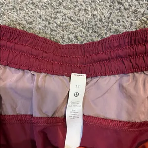 Lululemon Evergreen Windbreaker Shorts thumbnail 2