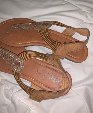 brown sandals Size 6 thumbnail 3