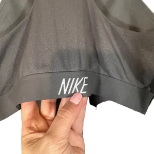 Nike Dri-Fit Gray Athletic Workout Gym Tank Top Women Sz S thumbnail 5