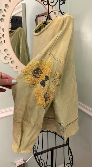 Daily Practice Anthropologie Tie Dye Sweatshirt Size XS Lime Green‎ Mint Relaxed thumbnail 1