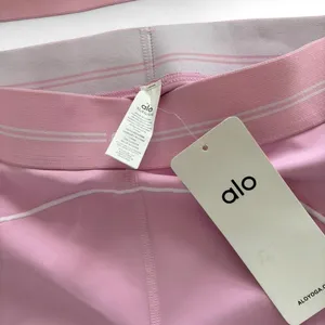 Alo Yoga Pink Matching Activewear‎ Set – Size XL (NWT) thumbnail 5