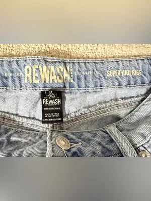 Rewash Light Wash Wide-Leg Jeans thumbnail 5