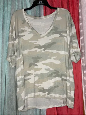 American Eagle Outfitters Sage and Cream Camo V-Neck Tee thumbnail 1