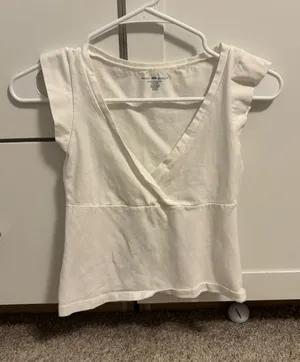 Brandy Melville Top thumbnail 1