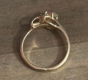 Vintage Simulated Diamond Flower Ring Gold thumbnail 4