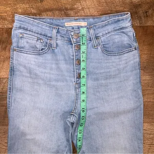 Levi’s High Rise Skinny Ankle Button Up Size 29 thumbnail 14