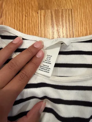 H&M Top Black White Striped thumbnail 3
