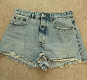 ZARA Light Wash Shorts thumbnail 1