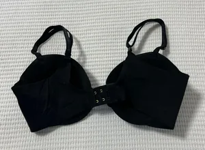 Victoria’s Secret Bra thumbnail 2