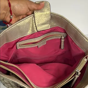 Nine West Cream and Pink Totes Elegant and Spacious thumbnail 6