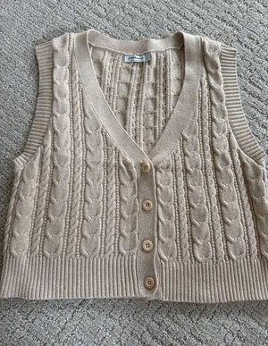 Stradivarius Tan Button Up Sweater Vest thumbnail 1